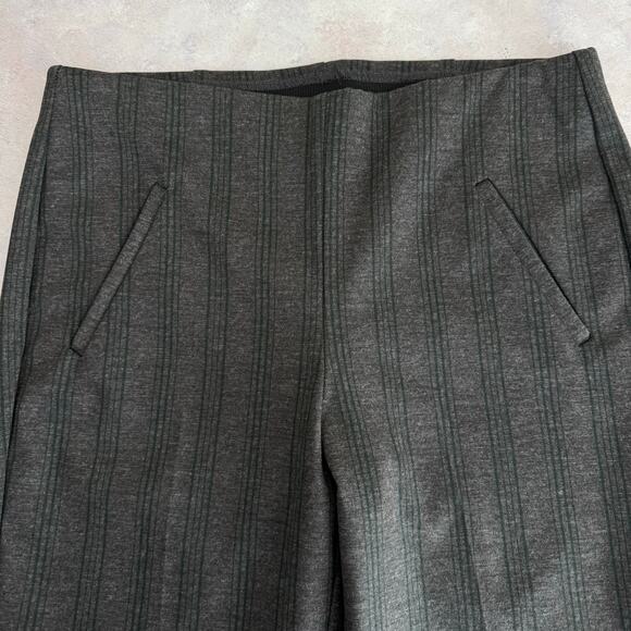 Chico's Size 0 Fabulously Slimming Pull On Pants Women's US 4 Heather Gray - Picture 3 of 9